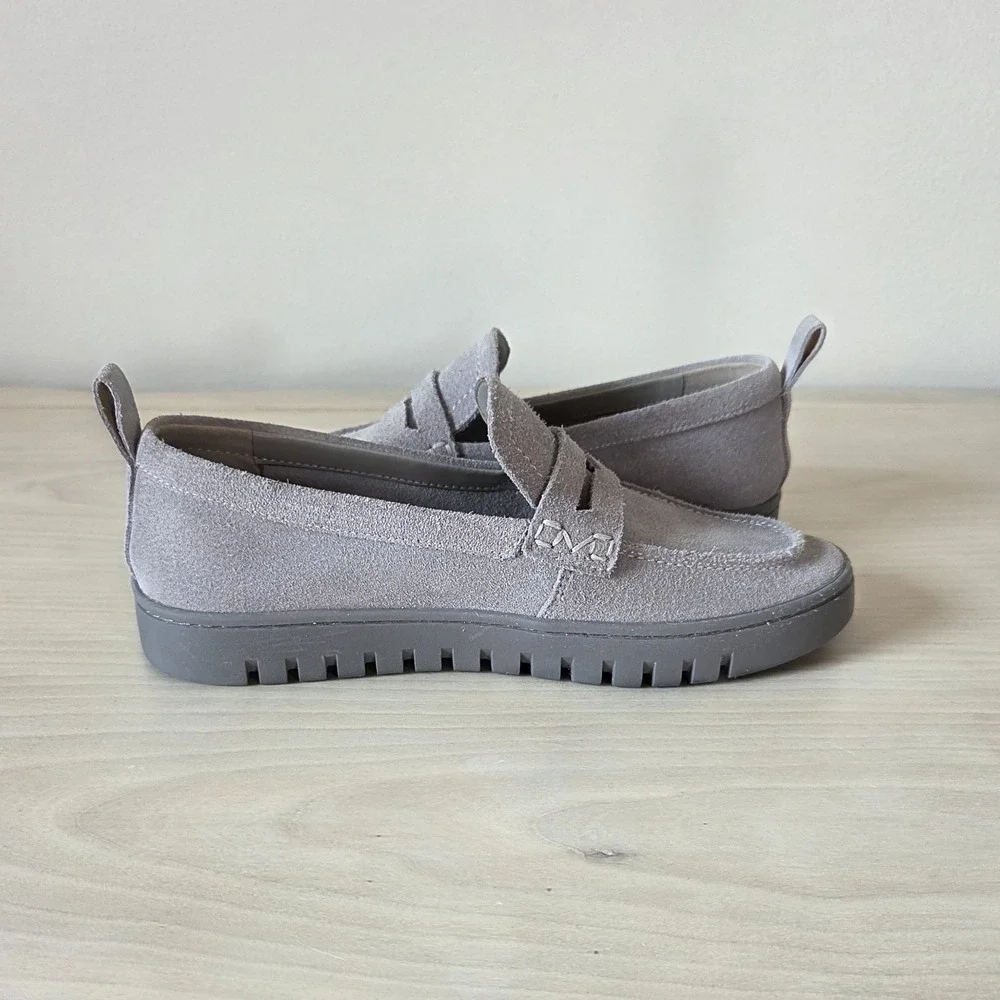 Vionic Uptown Loafers Size 7.5 Grey Penny Shoes Orthotic Comfort